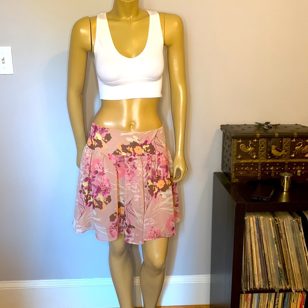 GAP pink Floral sheer + lined flowy skirt Sz 4-6
